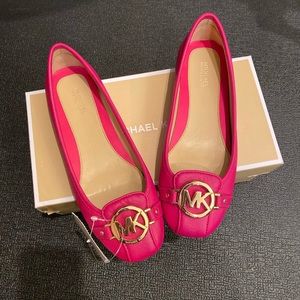 Michael Kors Ultra Pink Leather Flats New in Box